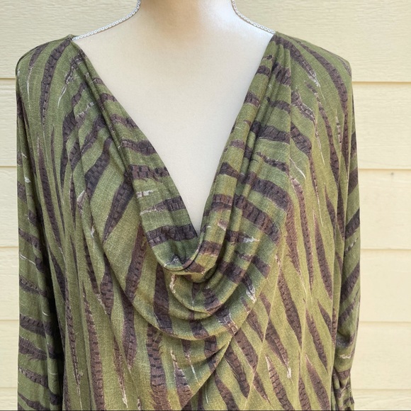 Michael Kors Drape Neck Top Size XL - Picture 7 of 10